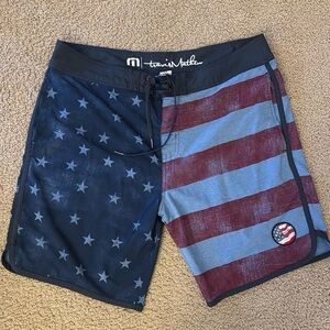 Men’s Travis Matthew, American flag bathing suit/board shorts size 38